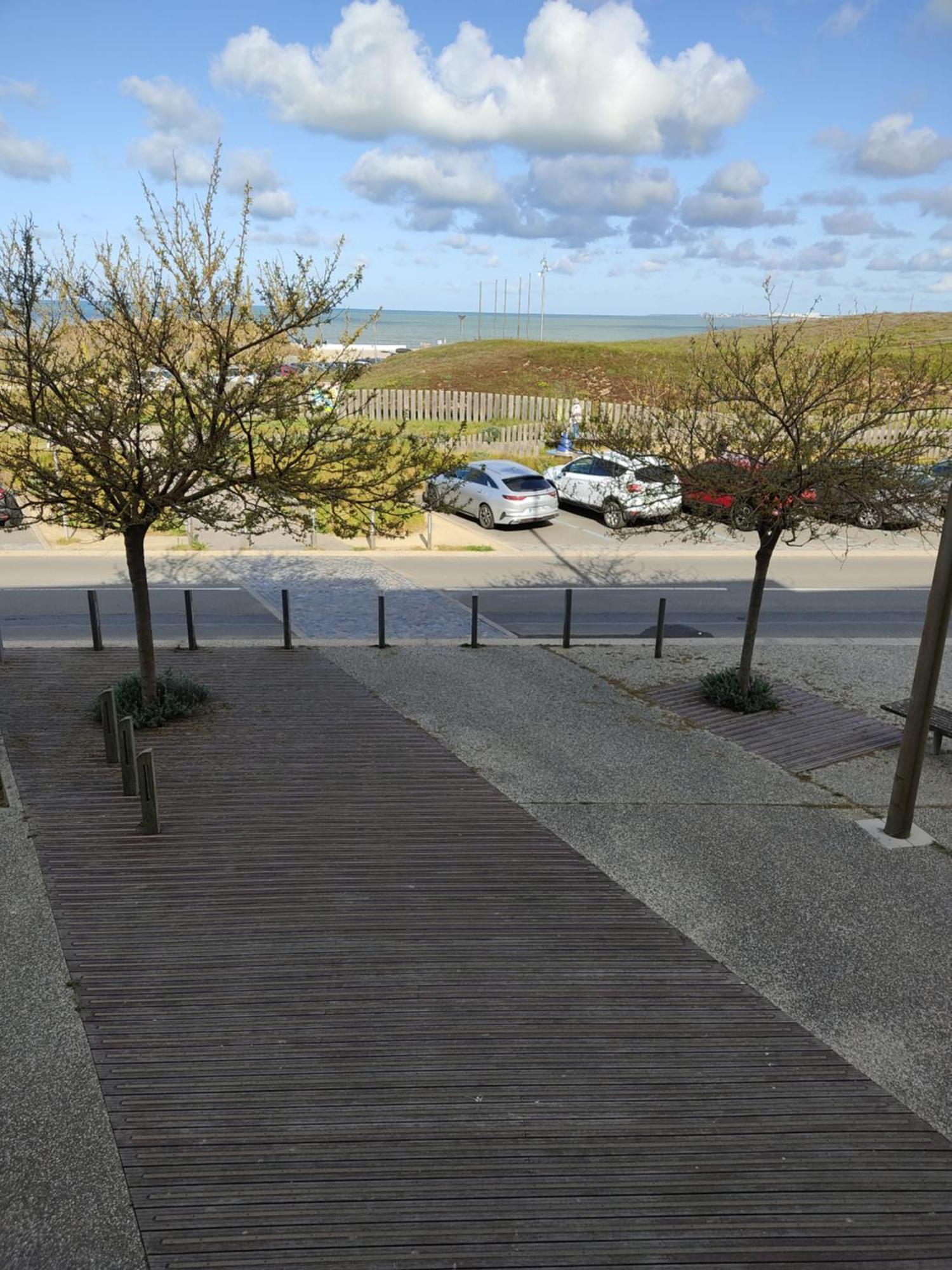 Appart Sion Face Mer Exterior photo